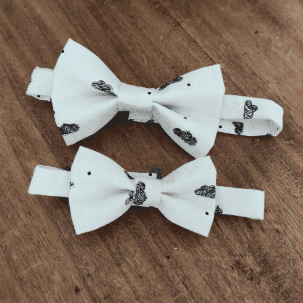 nœud papillon original à motifs nuages, de petits fils et de coton
