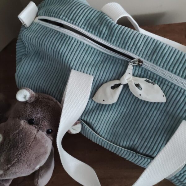 sac Week end velours bleu, de petits fils et de coton